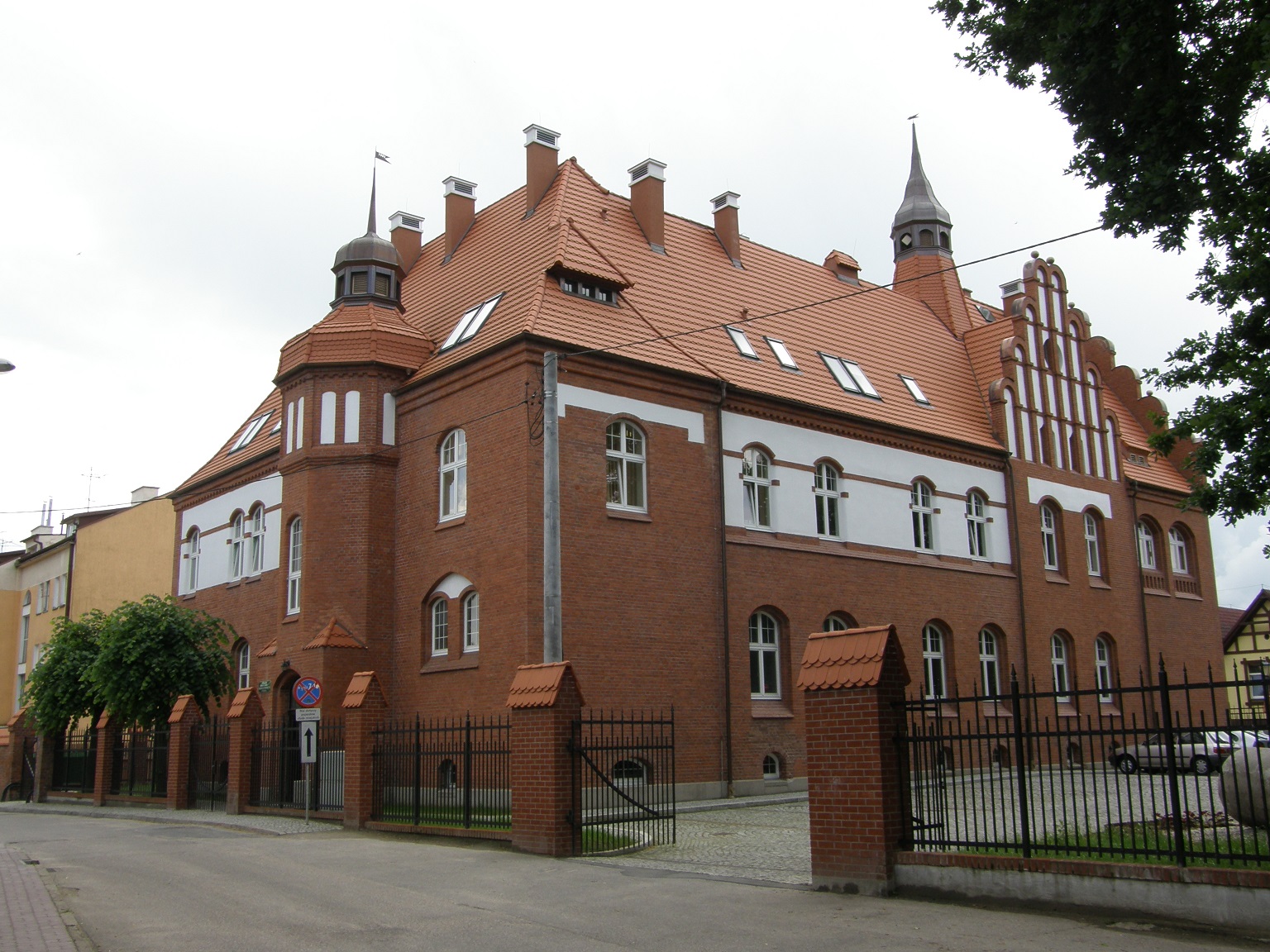 Budynek Komisariatu Policji w Karlinie