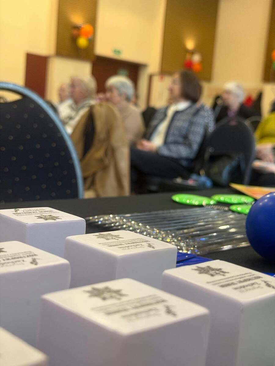 Spotkanie dla seniorów w Białogardzie z okazji Europejskiego Dnia Seniora